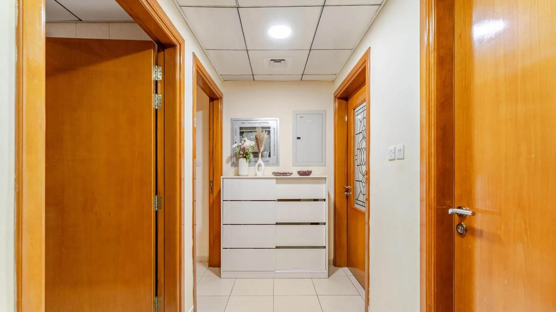 Habitación en casa particular Jannath Home Abu Dabi
